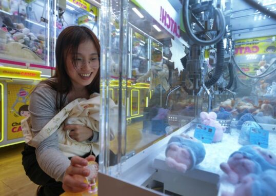 Mesin claw di Hong Kong dan regulasi perjudian