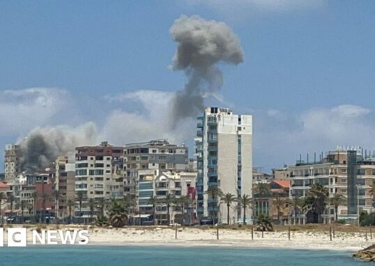Serangan udara Israel di Lebanon mengakibatkan korban jiwa