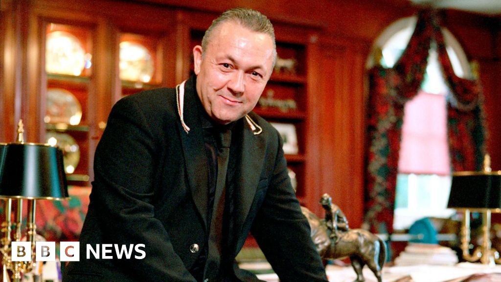 David Sullivan, bos West Ham terlibat dalam kontroversi seksual